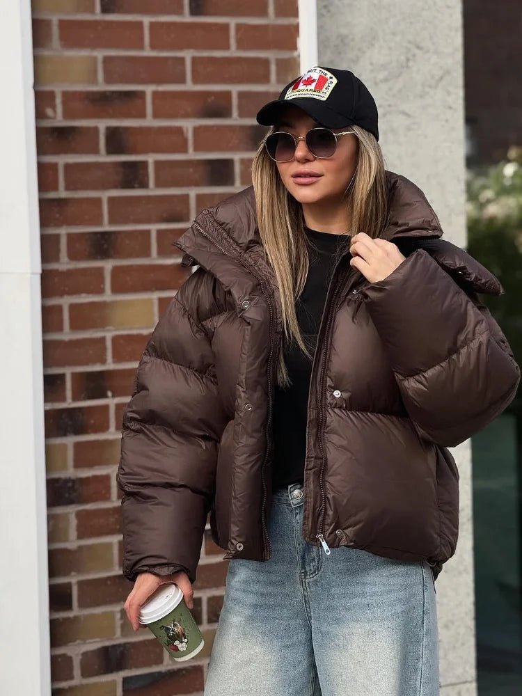 Women's cropped puffer jacket with a zipper - J&B; - 5 - Elvaroza.com