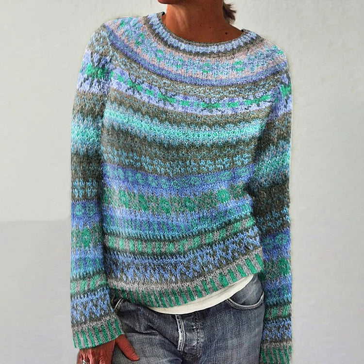 Handcrafted Icelandic women's sweater with unique patterns and a comfortable fit - 4 - Elvaroza.com