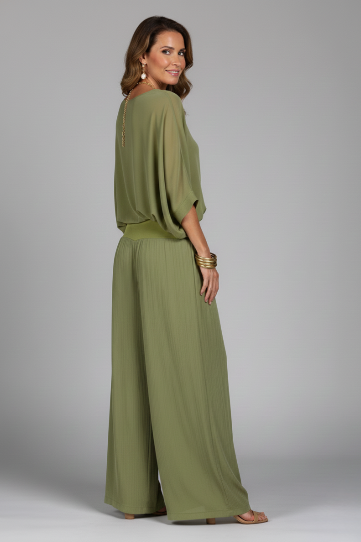 Two-piece set for women with a V-neck and loose-fitting pants - J&B; - 10 - Elvaroza.com