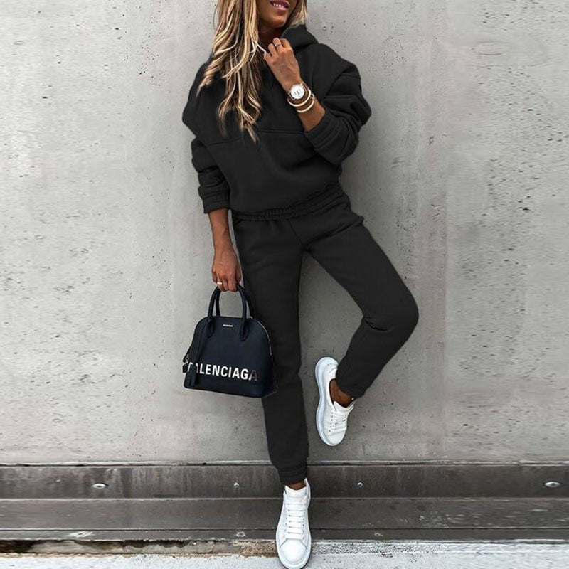 Women's lounge set with a modern fit and cozy comfort - J&B; - 3 - Elvaroza.com