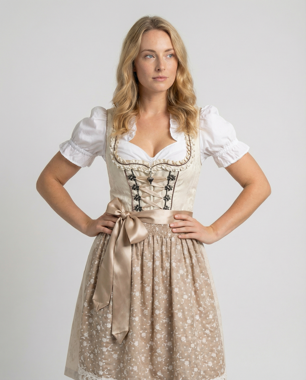 Women's Dirndl with Apron and Floral Pattern - J&B; - 2 - Elvaroza.com