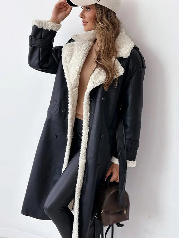 Long women's coat with a double-breasted placket and a cozy collar - J&B; - 1 - Elvaroza.com
