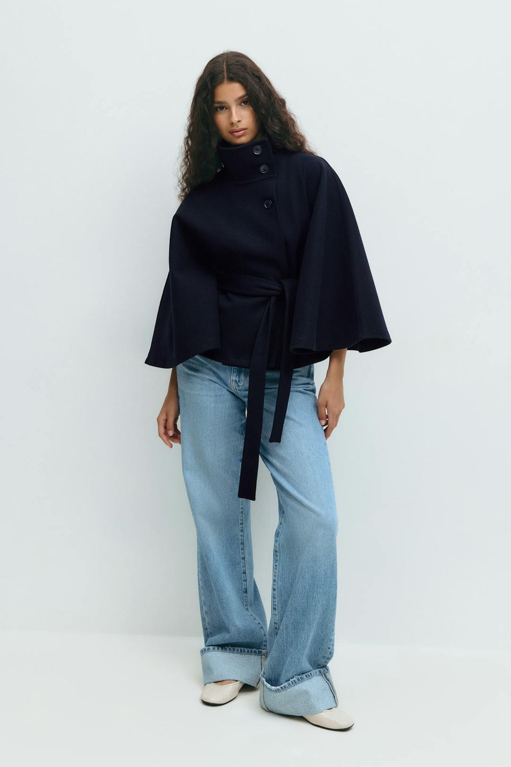 Women's loose-fitting cape coat with a high collar and belt - J&B; - 7 - Elvaroza.com