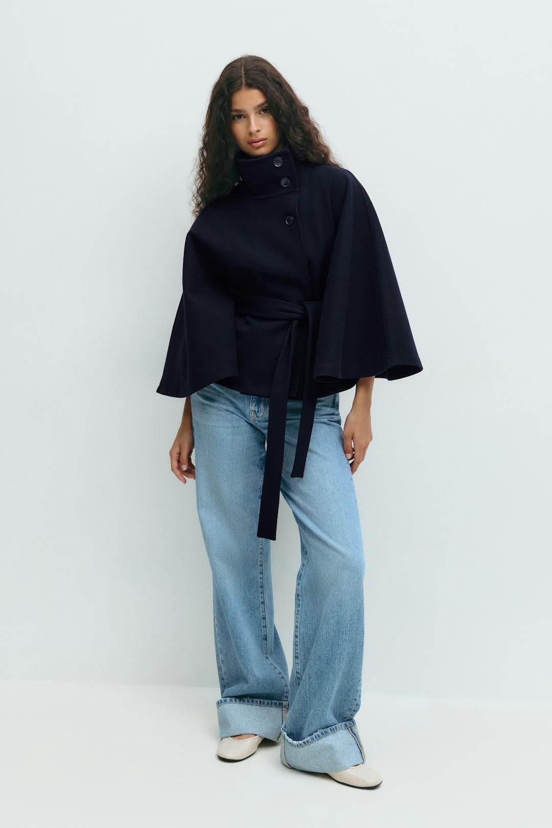 Women's loose-fitting cape coat with a high collar and belt - J&B; - 7 - Elvaroza.com