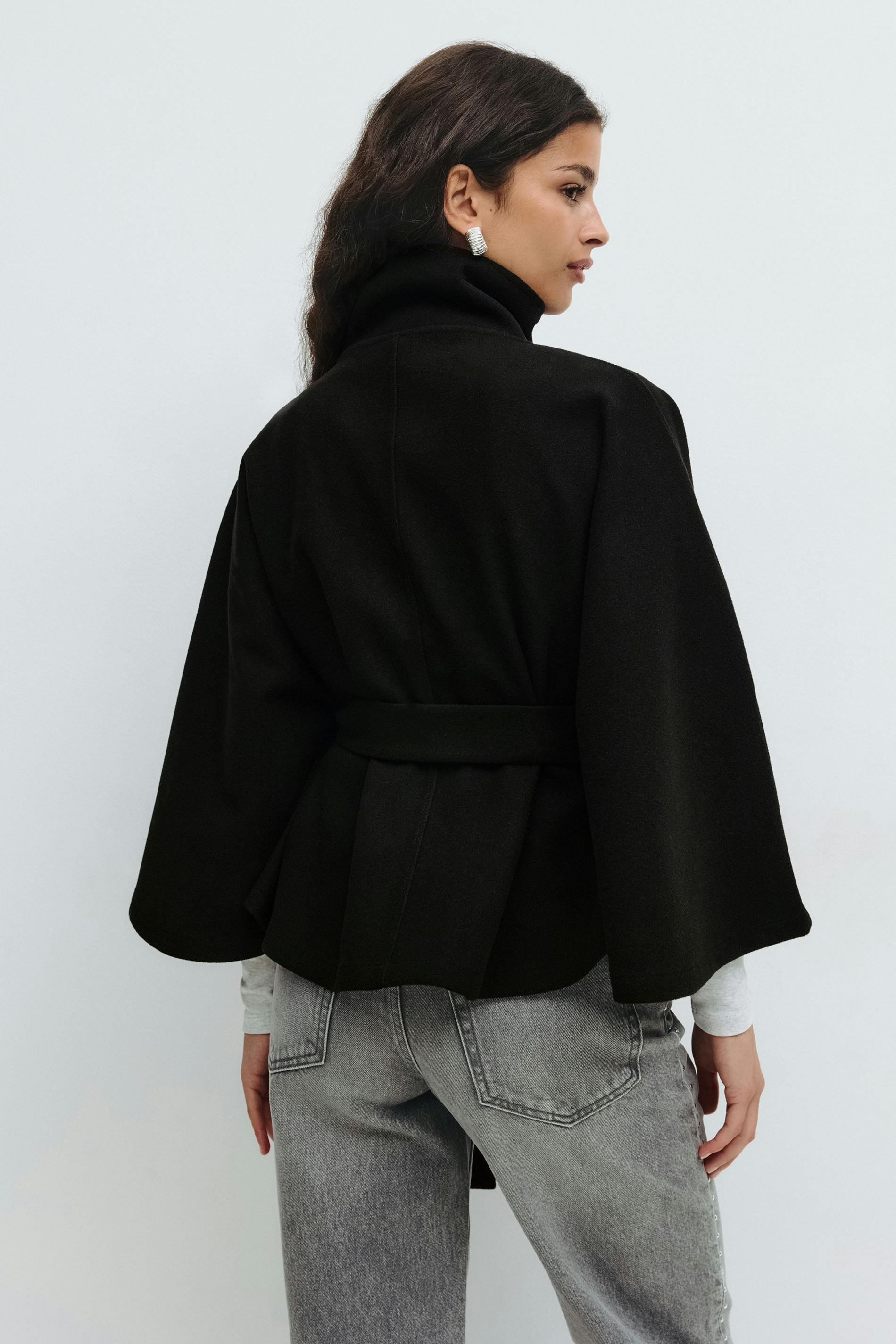 Women's loose-fitting cape coat with a high collar and belt - J&B; - 10 - Elvaroza.com
