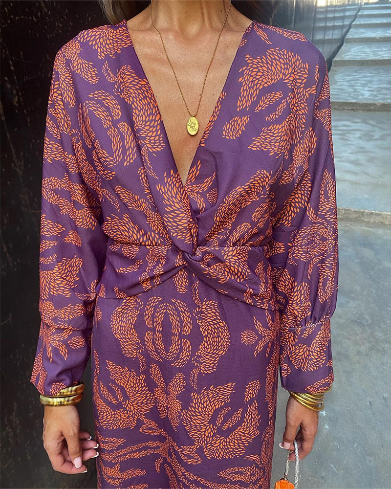 Marie – Long Sleeve V-neck Dress - Image 8