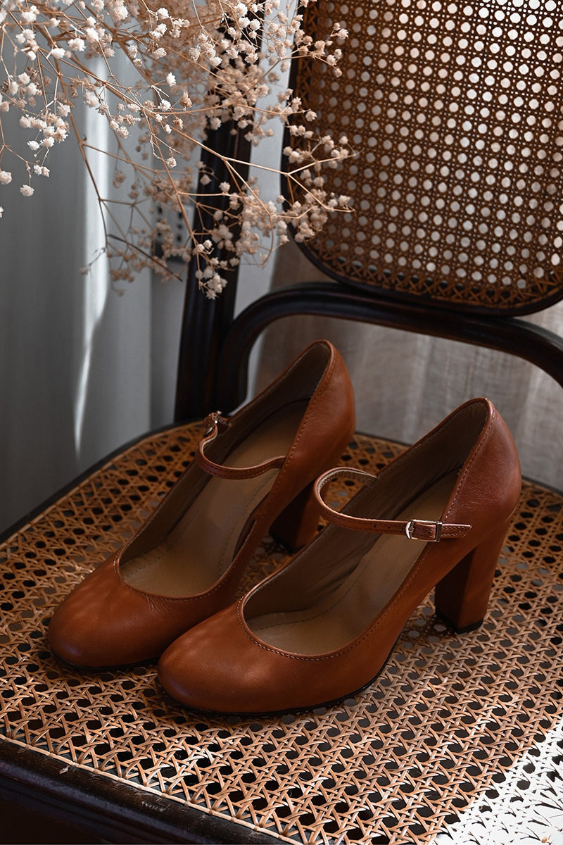 Gerlinde – Adjustable Strap with Buckle Sandals - Image 5