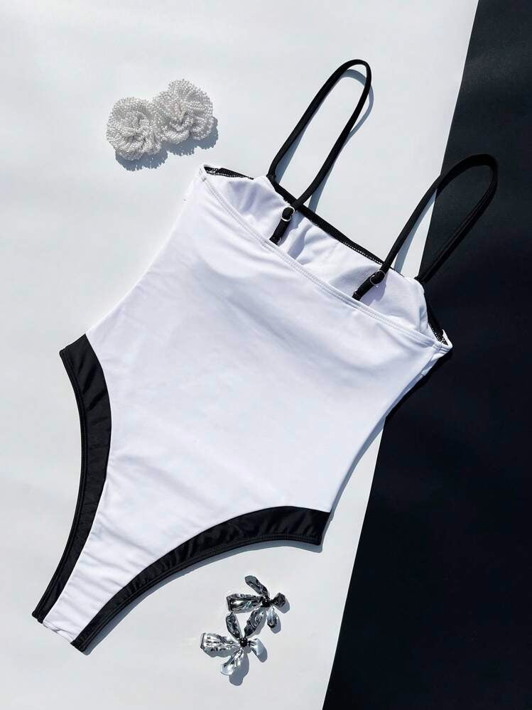 Bikini Women's Elegant Cut with Contrast Detailing - Image 7