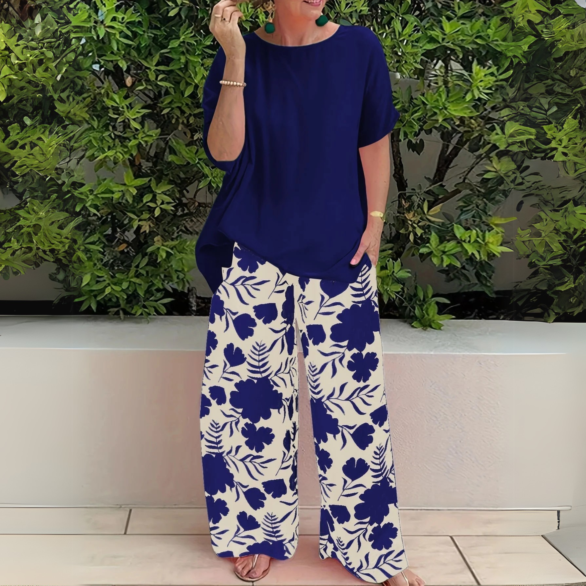 Daniela – Women Floral Print Wide Leg Outfit - Image 4
