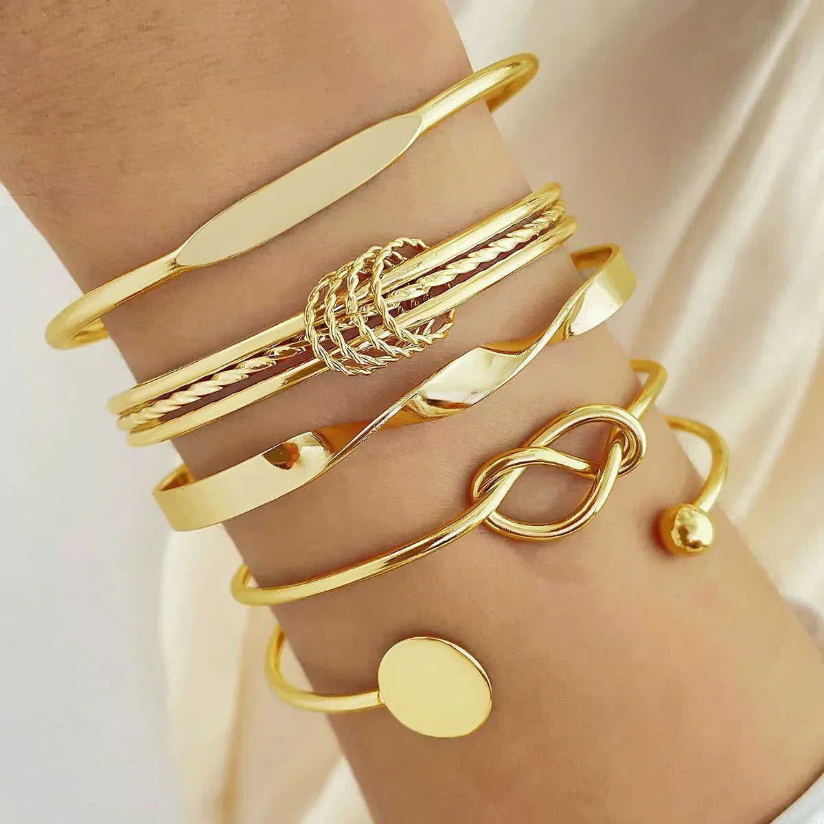 Susie – Elegant Bangle Set - Image 1