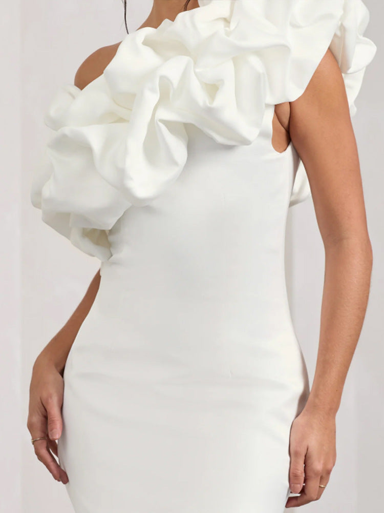 Mila – Elegant Sleeveless One-Shoulder Dress - Image 1