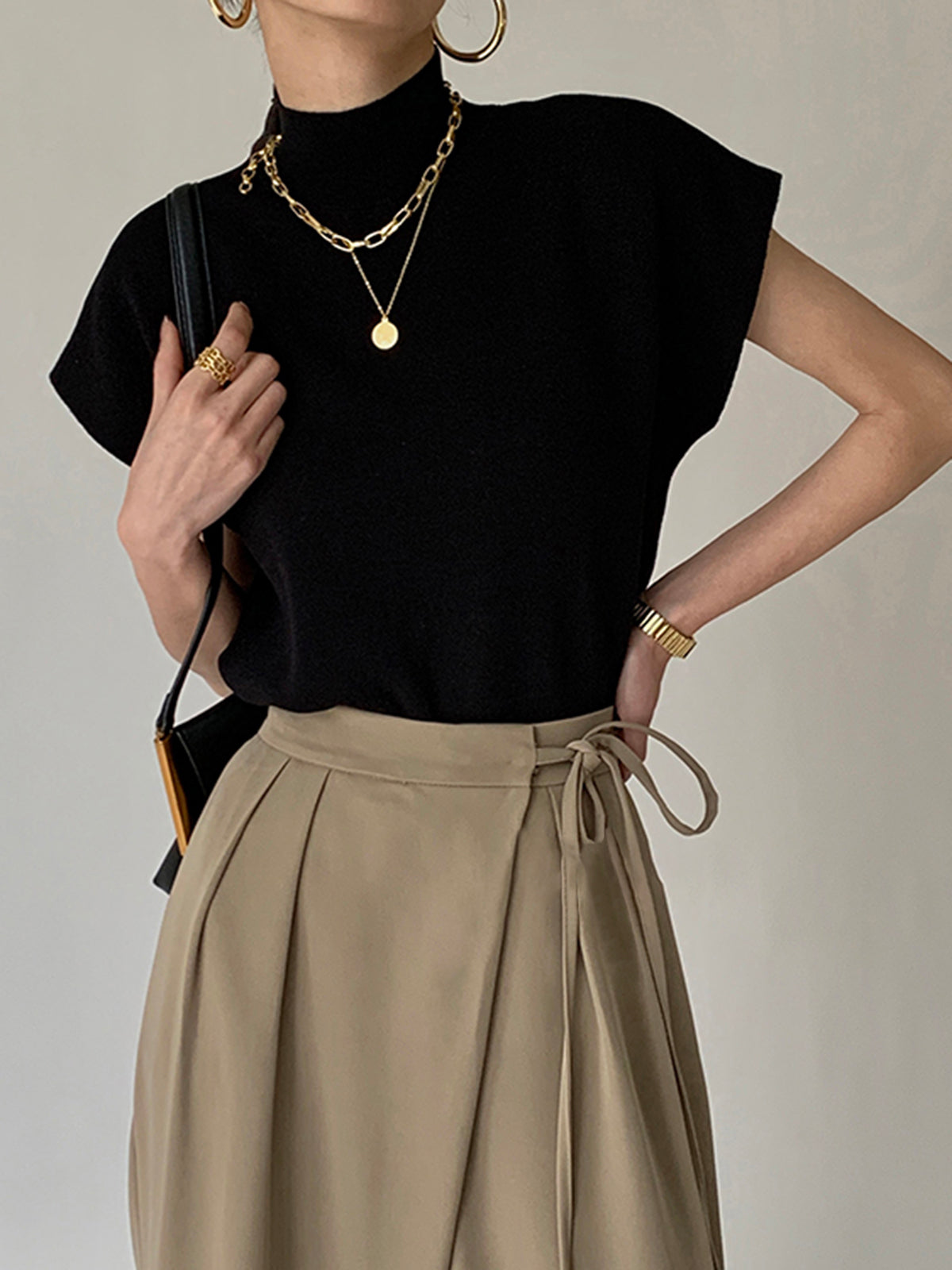 Luisa – Elegant Leisurely Solid Blouse - Image 1