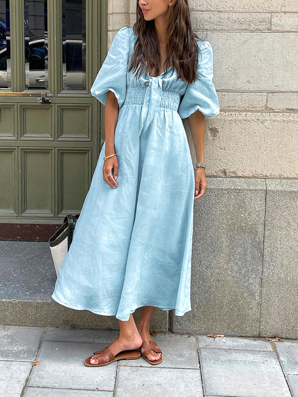 Mia – Midi-Kleid aus Leinen und Baumwolle mit Bindeband vorne - Image 4