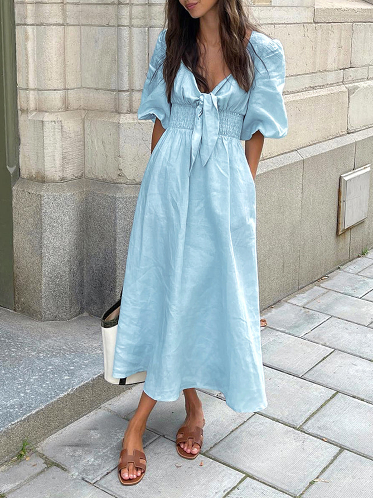 Mia – Midi-Kleid aus Leinen und Baumwolle mit Bindeband vorne - Image 3
