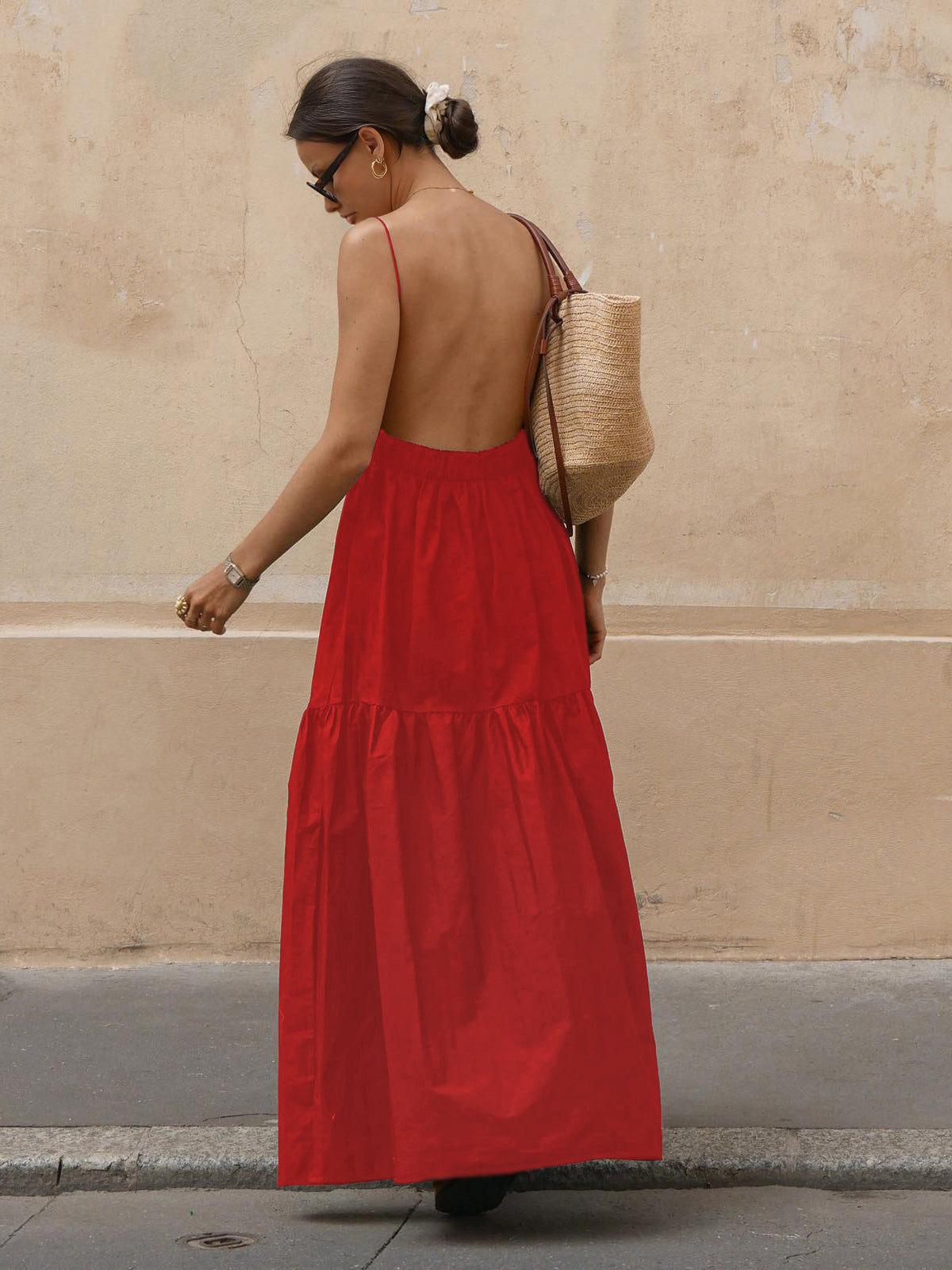 Mila – Einfarbiges, rückenfreies langes Kleid - Image 9