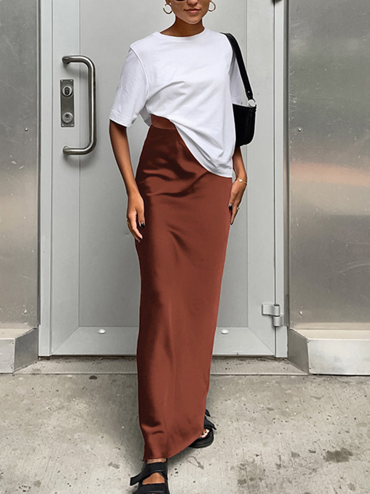 Katrin – Elegant Summer Ensemble - Image 7