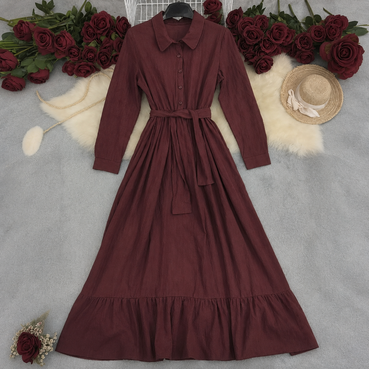 Lieselotte – An elegant, chic dress with buttons and a tie belt