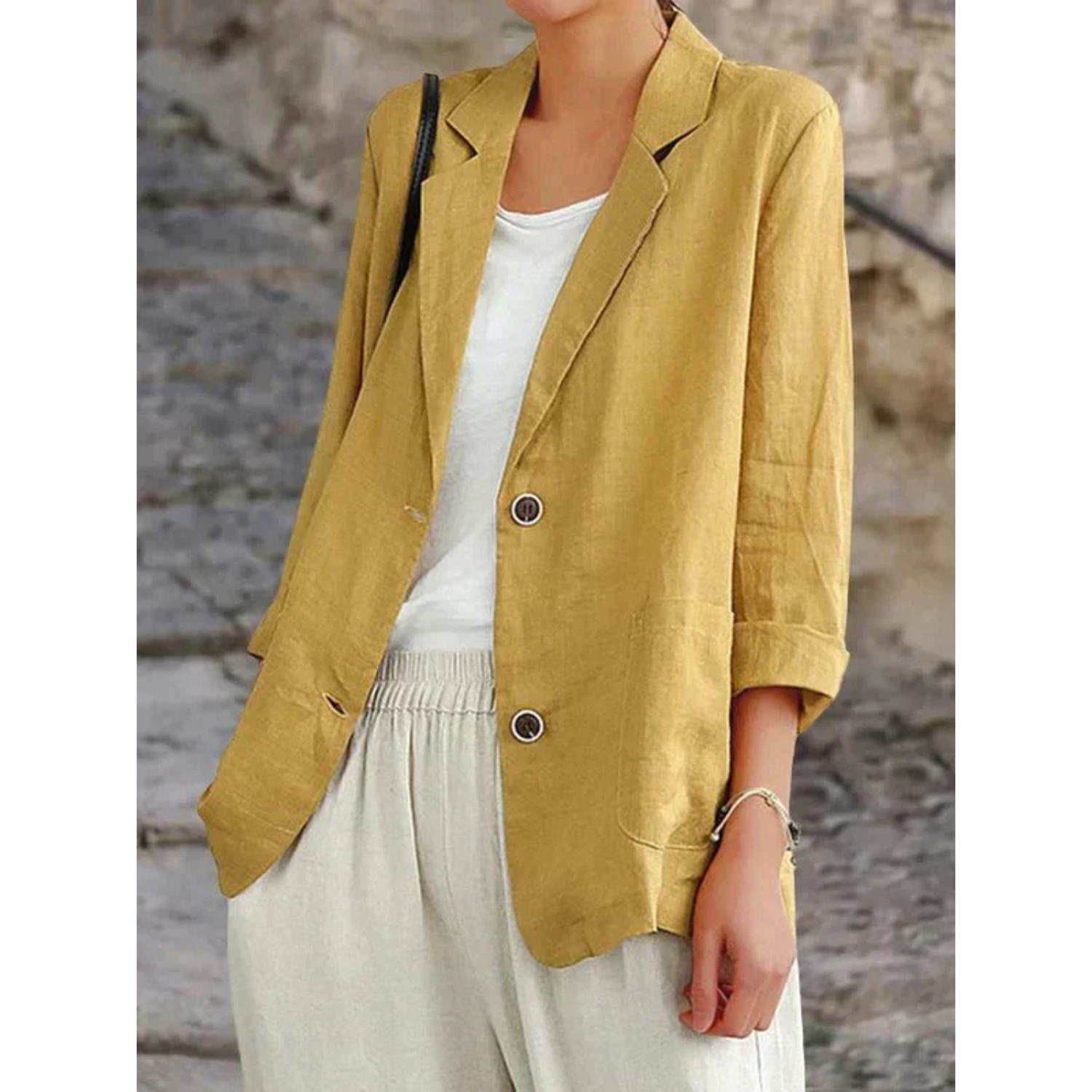 Chic Blazer Women's with Relaxed Fit  - Image 2