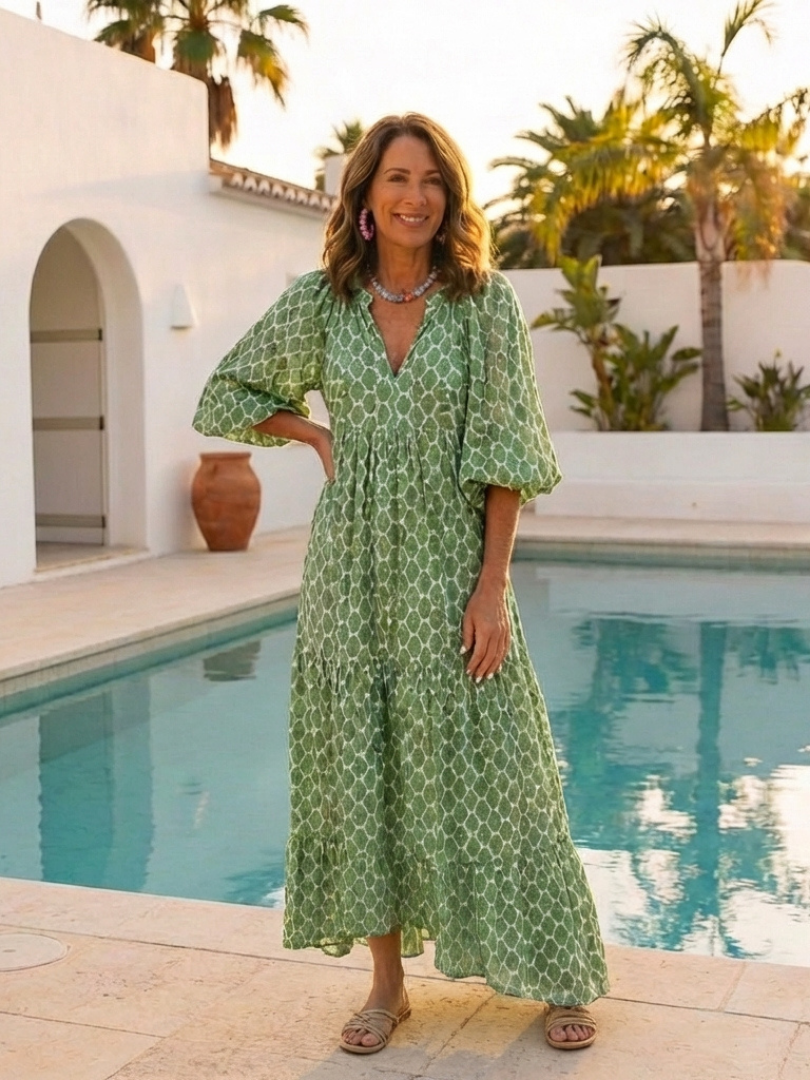 Carina – Elegantes Kleid mit V-Ausschnitt und Dreiviertelärmeln für Damen - Image 8