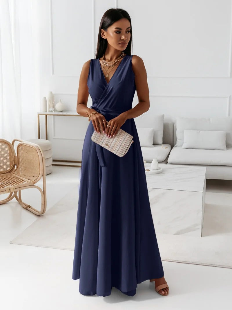 Clara – Elegant V-neck Sleeveless Dress - Image 6
