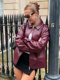 Jacket Women's Oversized Cut with Zip Closure - Image 1