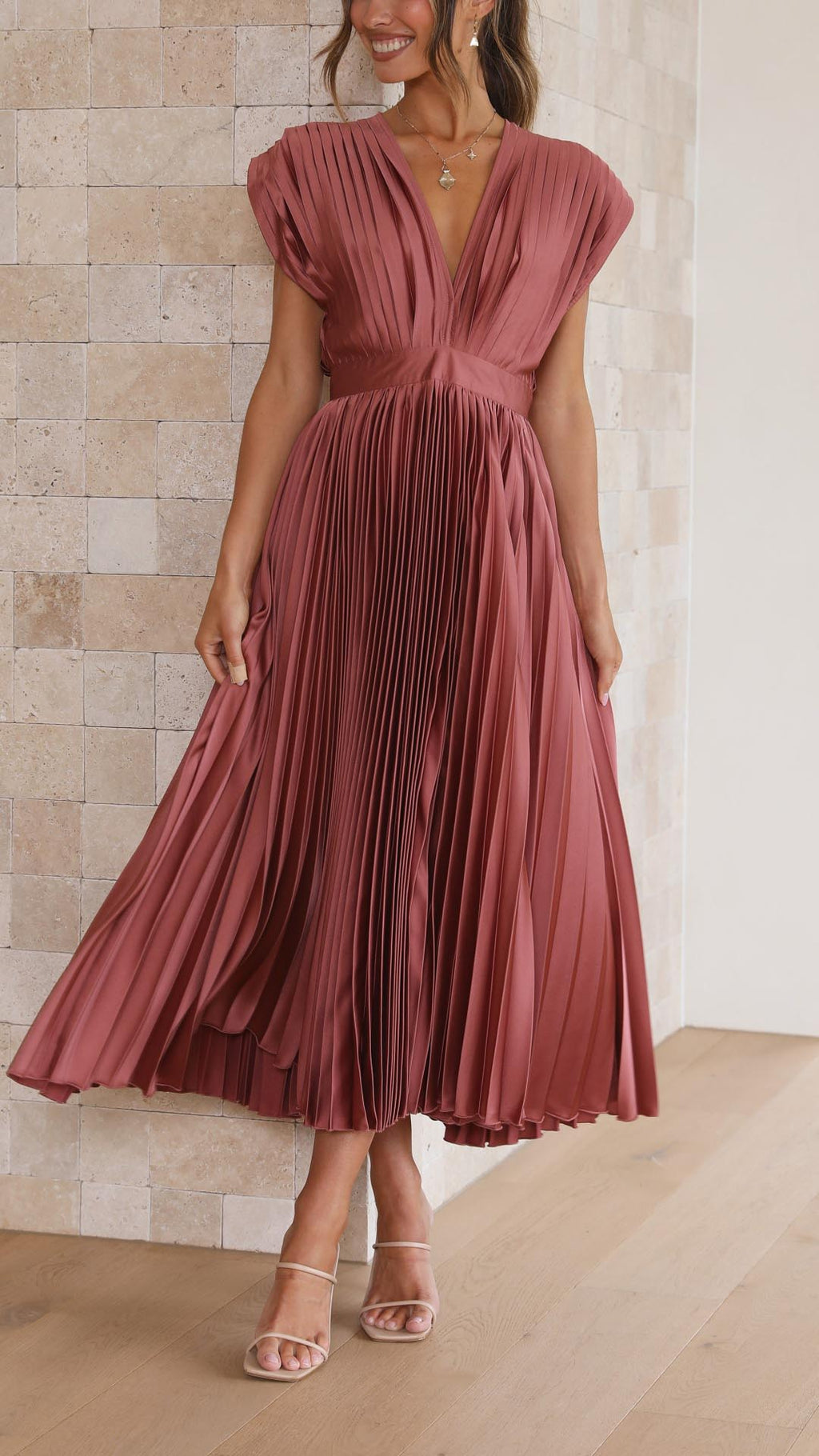 Gabriele – V-neck Pleated Dress - Image 3