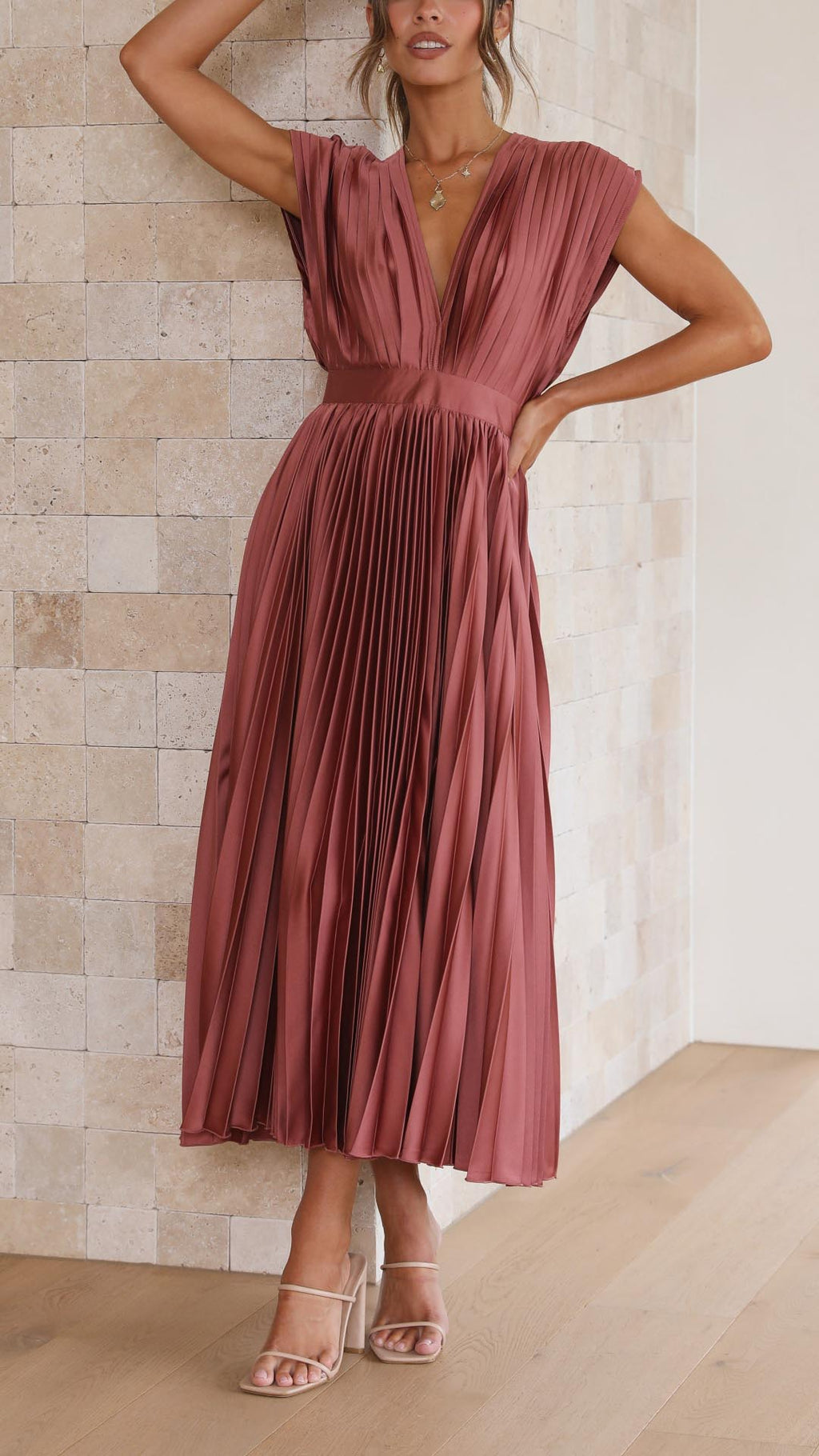 Gabriele – V-neck Pleated Dress - Image 2