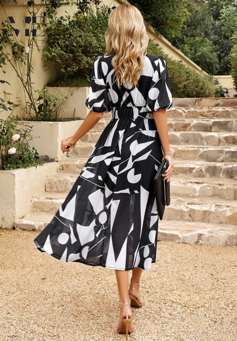 Gesine – V-neck Printed Short-sleeved  Dress - Image 10