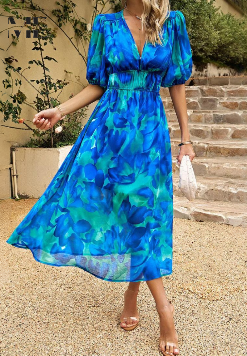 Gesine – V-neck Printed Short-sleeved  Dress - Image 8