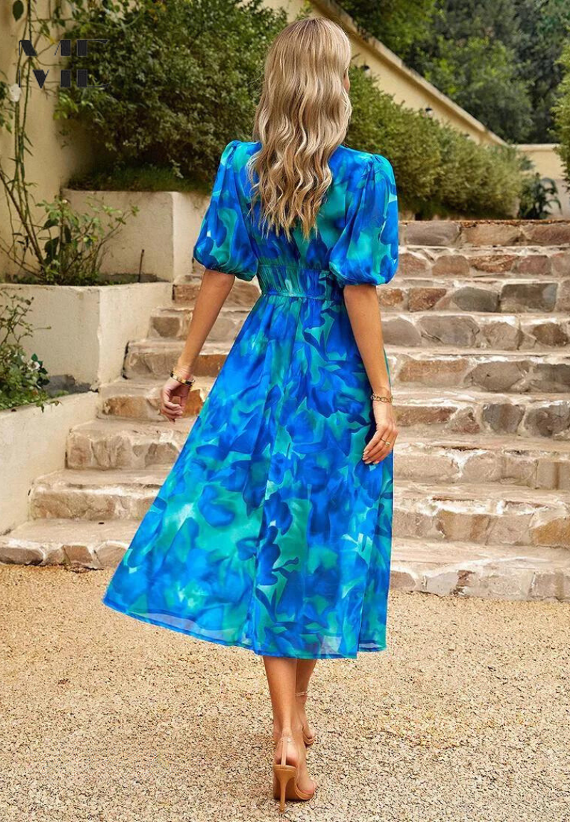 Gesine – V-neck Printed Short-sleeved  Dress - Image 6