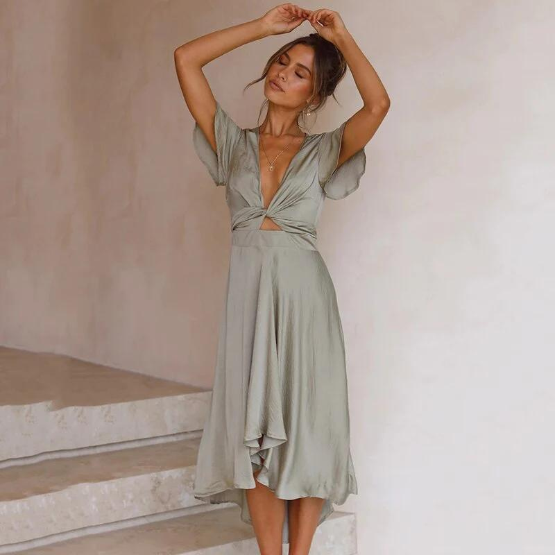 Yvonne – Elegantes Wickelkleid für Damen - Image 2