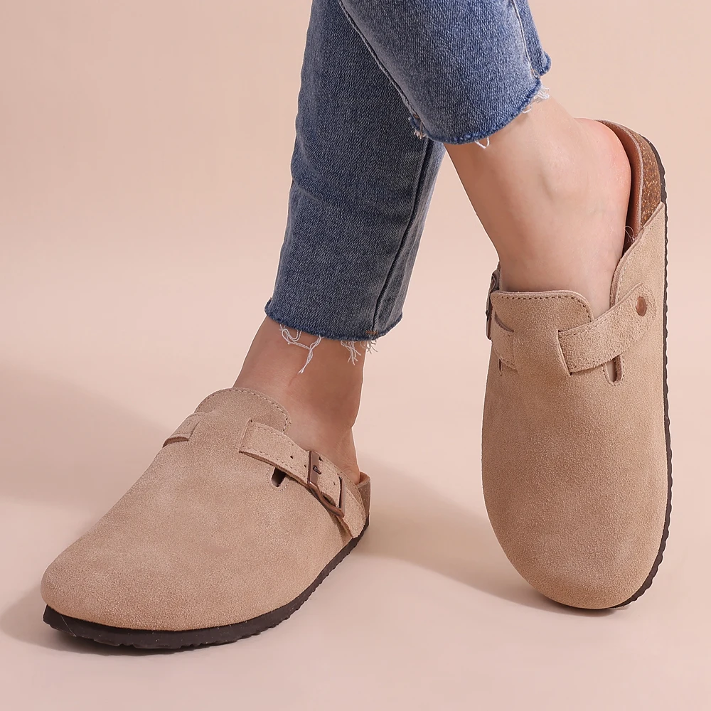 Petra – Slip-On-Clogs für Damen aus Wildleder - Image 1