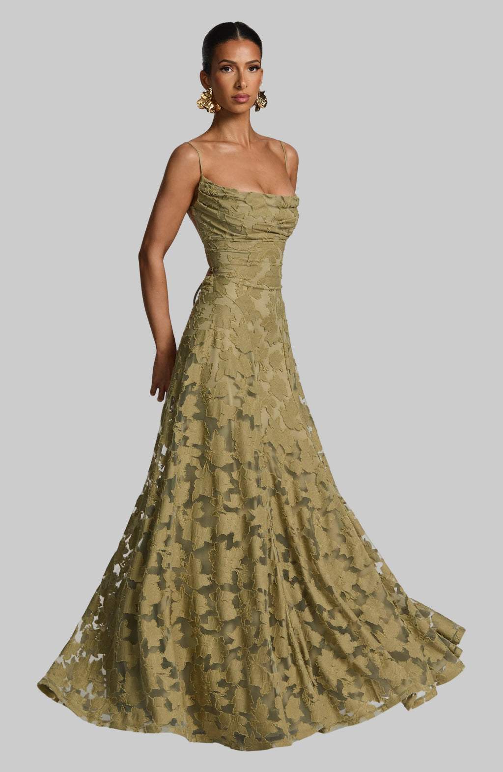Maxi Dress Women's Elegant Floral Design with Flattering Silhouette - Image 1