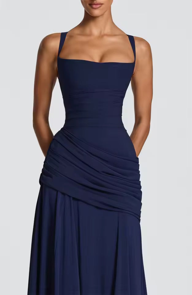 Maxi Dress Women with Structured Bodice and Flowing Skirt - Image 10