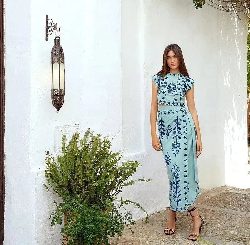 Leona – Sleeveless Wedding Guest Dress - Image 7