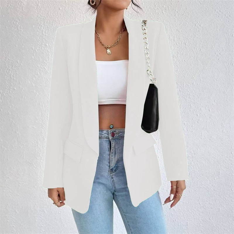 Women's blazer with a fitted cut and distinctive lapels | E&R