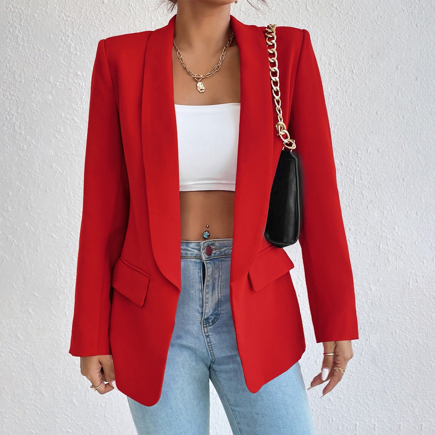 Women's blazer with a fitted cut and distinctive lapels | E&R
