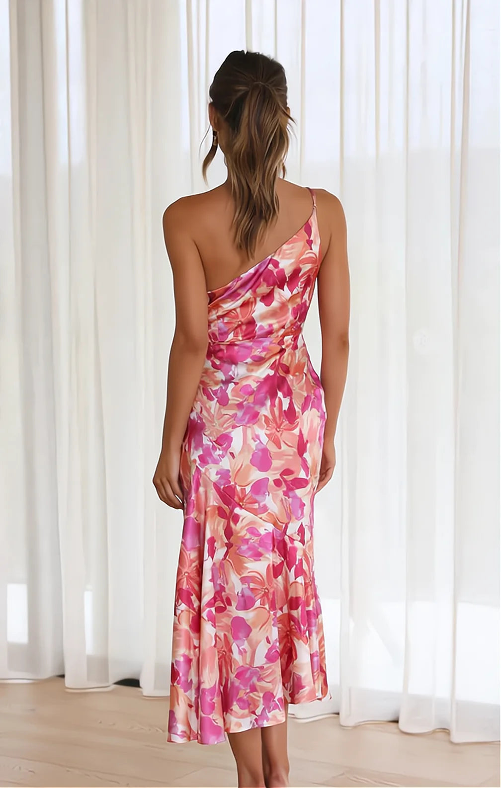Luna – Damenkleid aus Satin mit Blumenmuster - Image 8