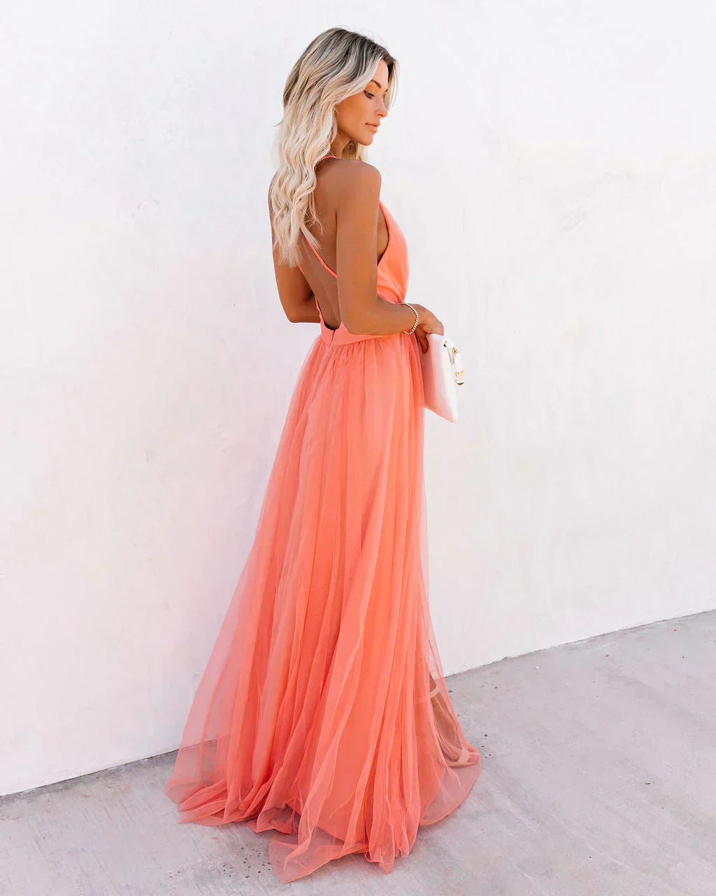 Gerda – Elegant and Flowing Dress - Image 3