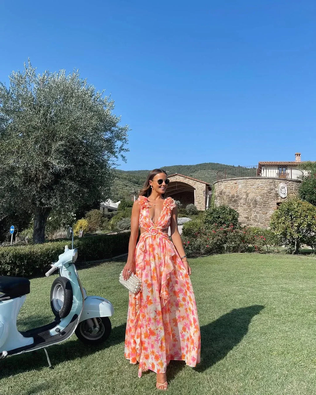 Nicole – Floral Sleeveless Wedding Guest Dress - Image 3