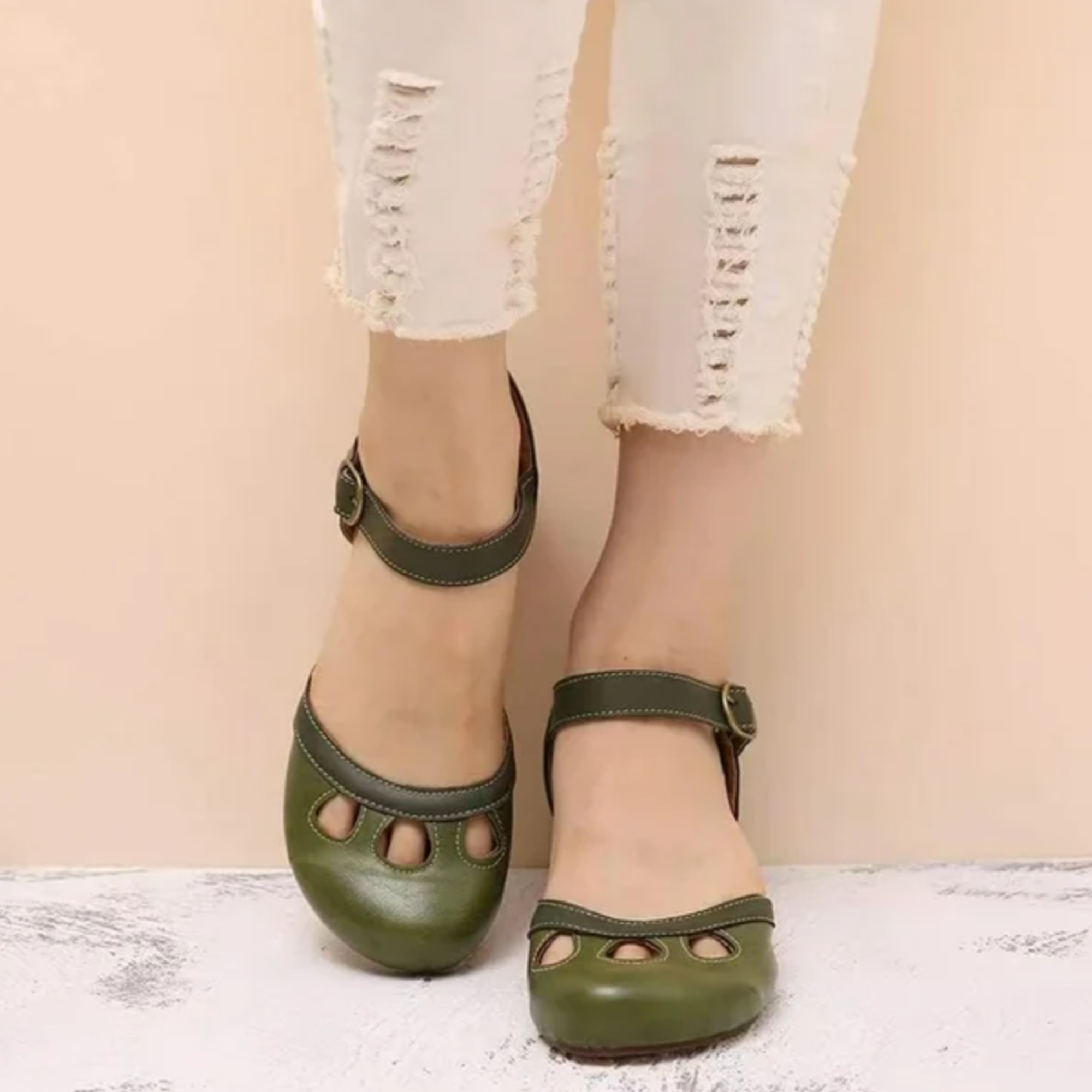 Mia – Women Comfortable Low-Heeled Shoes - Image 1