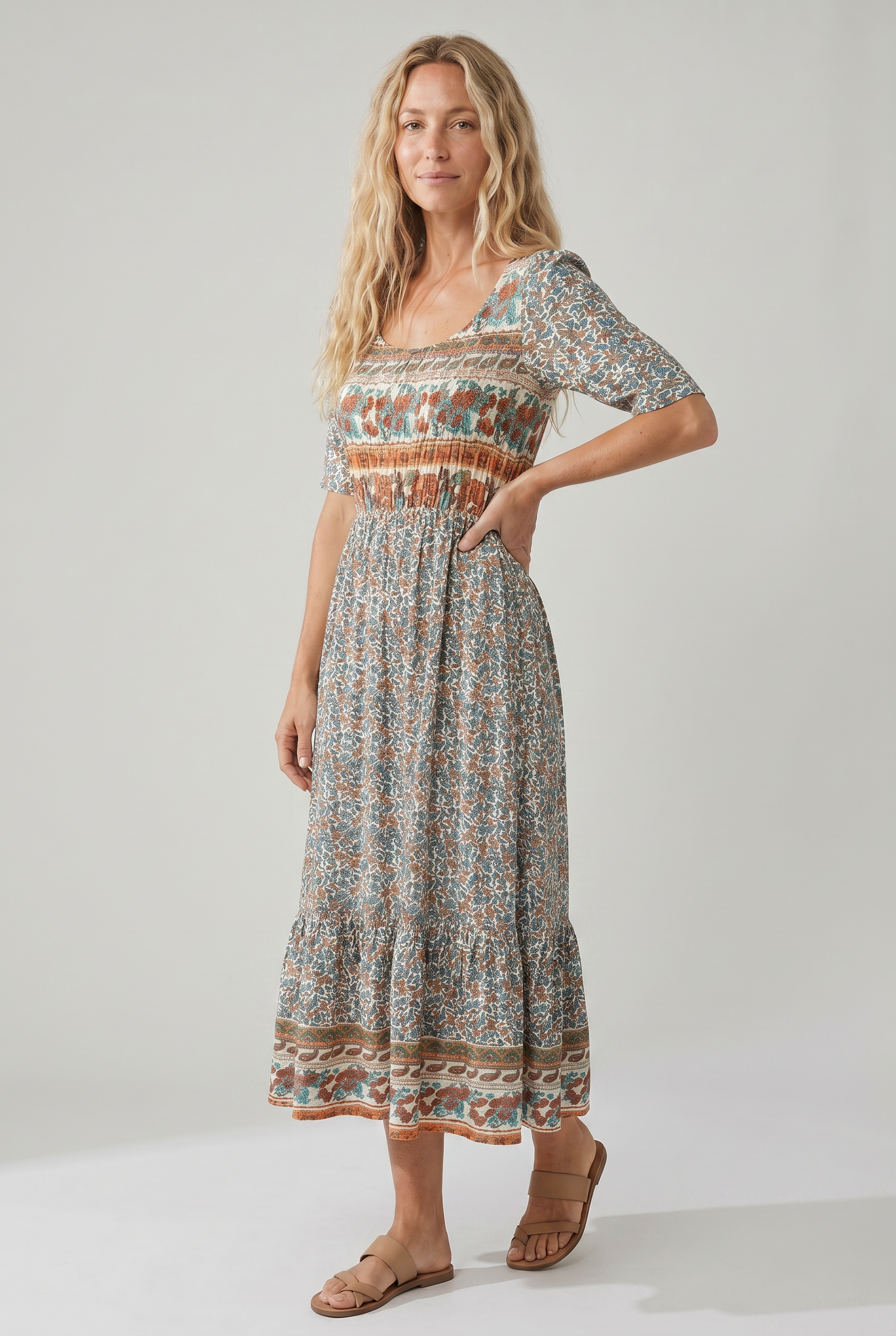 Amelia –  Round Neck Short Sleevei Dress - Image 3